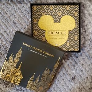 Disney commemorative premier passport magnet